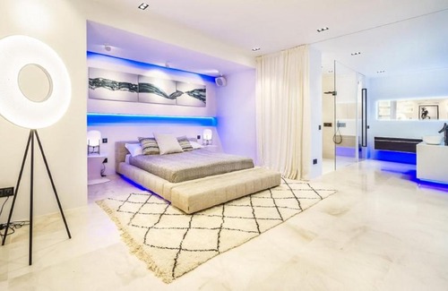 Puig Manya Villa | Luxurious Villa with six bedrooms in the hills of Ibiza