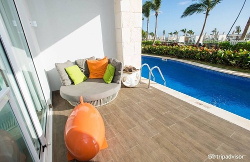 Punta Cana Apartment | Luxurious Flat Suite w/King Bed, Rain Shower, & Round Day Bed ALL-INCLUSIVE