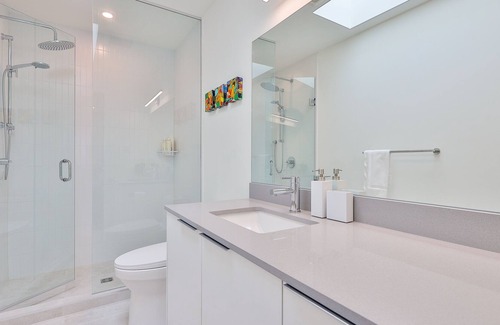 Beaconsfield Village House | Luxurious House downtown Toronto