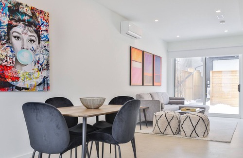 Beaconsfield Village House | Luxurious House downtown Toronto
