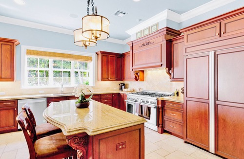 Jupiter House | Luxurious Jupiter, Southern Florida Beachside Retreat, Steps From the Ocean