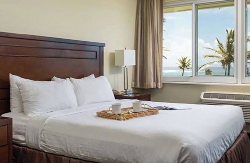Poipu Resort | Luxurious Point at Poipu Fixed Dates Ocean Front Unit
