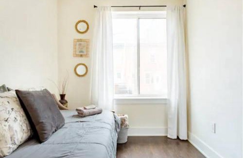 Point Breeze House | Luxurious & Spacious 3Bed/3Bath with Outdoor Patio