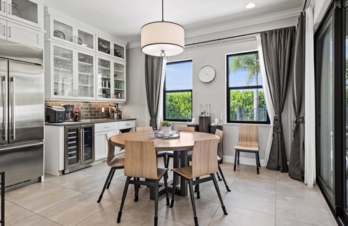 Fort Pierce House | Luxurious & tropical 3-Bedroom coastal pool home