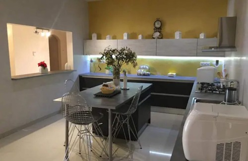 Saly Petite Cote Villa | Luxurious villa, very large pool, 3km from the beach. 6 mn from Saly,
