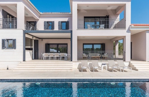 Sukosan Villa | Luxurious Zadar Villa | 5 Bedrooms | Villa Tranquil Adore | Private Heated Pool.
