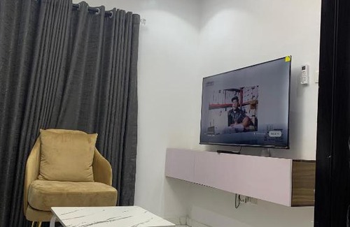 Yaba Apartment | Luxury 1 bedroom apartment Yaba