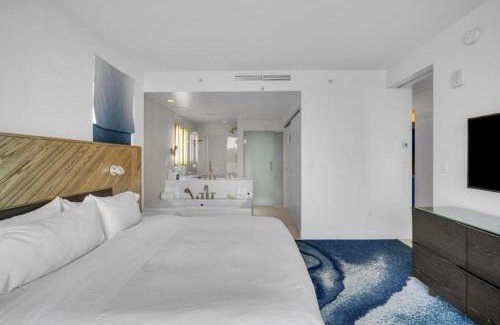 Central Beach Apartment | Luxury 1 BR at Fort Lauderdale