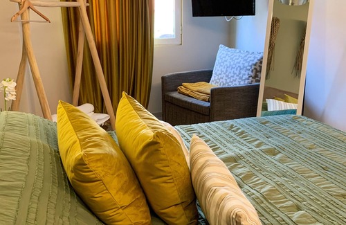 Patras Apartment | Luxury-1bed Apartment With Porch in Greece