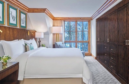 Aspen Resort | Luxury 2-Bedroom Residence at St. Regis Aspen: Available April 19th - 26th