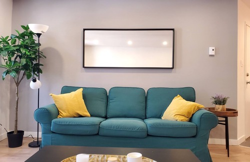 Hochelaga-Maisonneuve Apartment | Luxury 2BR apt with stunning kitchen, near Olympic Stadium