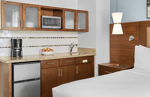 Palm Desert Apartment | Luxury 2BR Villa-Prime Location Coachella 2023