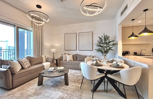 Abu Dhabi Apartment | Luxury 2BR, Yas Island by Ferrari World & Yas Mall