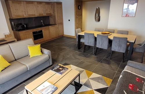 Plagne Centre Apartment | Luxury 3-Bedroom Apartment · Wifi · Ski In/Out · Parking · New
