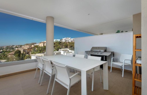 Benahavis Apartment | Luxury 3 Bedroom Apartment in Reserva de Alcuzcuz