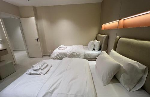 Agouza Apartment | Luxury 3 Bedrooms Aparthotel Prime and Upscale Location - G