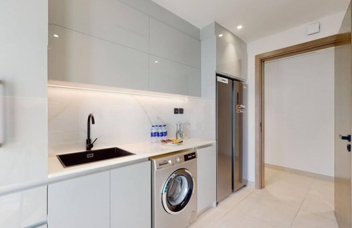 Jadaf Apartment | Luxury 3BR Designer Retreat with Parking