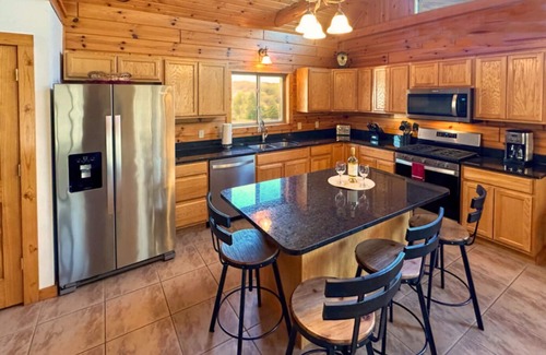 The Galena Territory House | Luxury 4 br Galena Territory rental home with hot tub and game room.