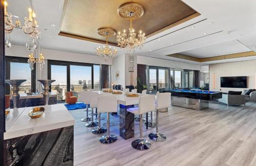 Las Vegas Apartment | Luxury 4000 sqft Penthouse at Palms Place 56 Floor