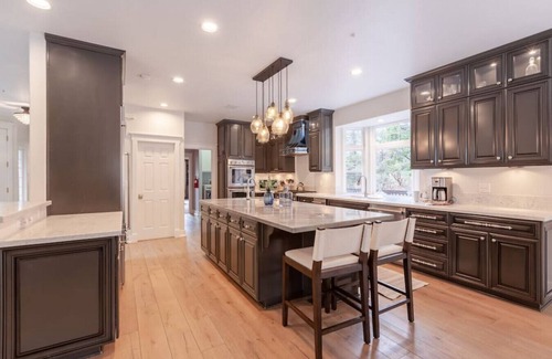 Lake Arrowhead House | Luxury 4BR Retreat w/Spa, Firepit, & Game Room