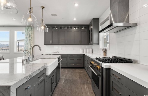 Serra Mesa House | Luxury 4BR Retreat in Mission Valley Pool Gym & Prime Location #42120