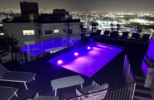 Bat Yam Apartment | Luxury 5-Bedroom Oceanfront Penthouse with Private Pool