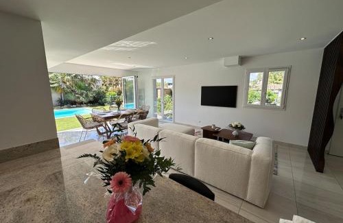 Grimaud Villa | Luxury 5 Bedroom Villa in Grimaud St Tropez