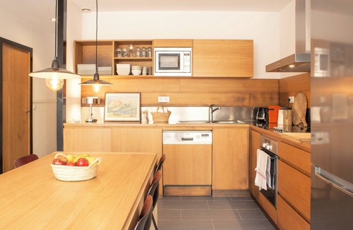 Perpignan Other | Luxury air-conditioned 3-bedroom gîte with private terrace and shared swimming pool