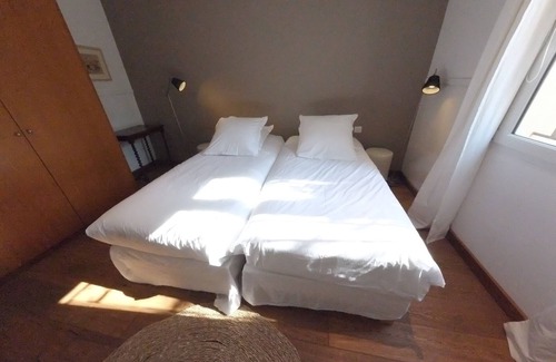 Perpignan Other | Luxury air-conditioned 3-bedroom gîte with private terrace and shared swimming pool