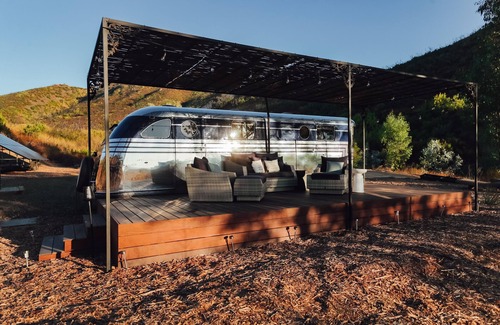 Malibu RV Rental | Luxury Airstream in Malibu - Queen Bee at Free2Bee