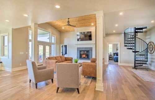 Fish Haven House | Luxury Amenities, Game Room, Pool & Hot Tub Access!