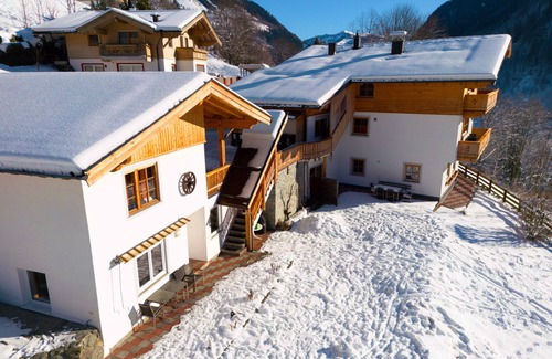 Viehhofen Apartment | Luxury apartment in Saalbach Hinterglemm near ski lift