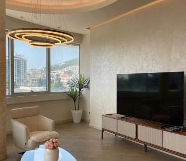 Maini Apartment | Luxury Apartment 1