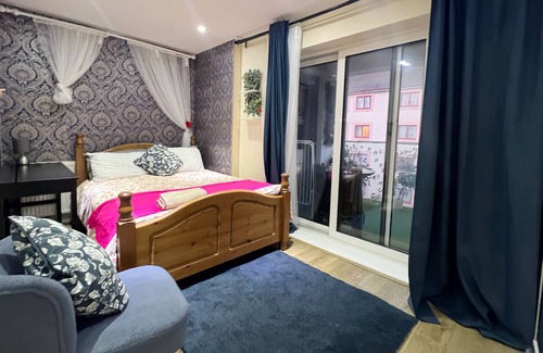 Tower Hamlets Apartment | Luxury Apartment 4 bed room in Canary Wharf