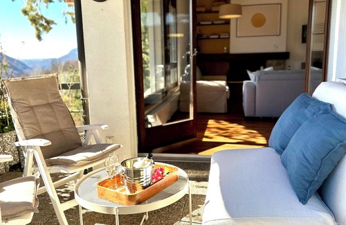 Agra Apartment | Luxury apartment with pool