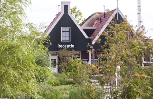 Uitdam Apartment | Luxury apartment in a holiday park near Amsterdam