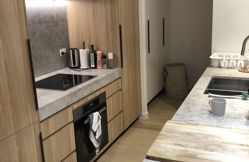 Rozelle Apartment | Luxury apartment inner west. mins away from Sydney CBD