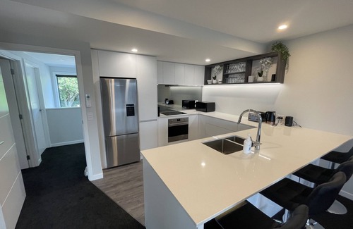 Richmond Apartment | Luxury Apartment on Arbor-Lea