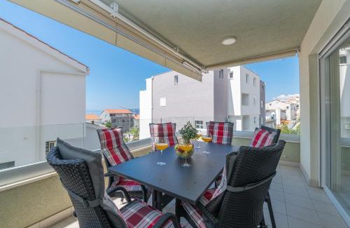 Ratac Apartment | Luxury Apartment Purple Summer Sea view