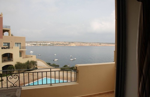 Mellieħa Heights Apartment | Luxury Apartment with Pool and Open Sea Views