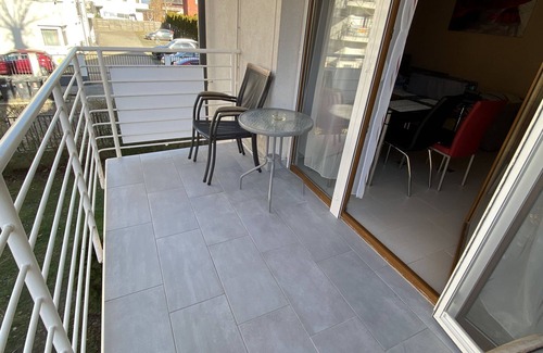 Siofok Aranypart Apartment | Luxury apartment with spa, wifi, pool