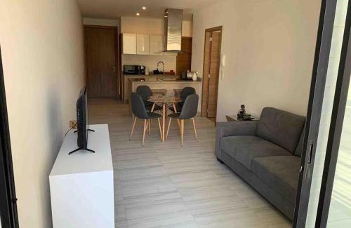 La Mariscal Apartment | Luxury Apt in Atelier 10th floor with all amenities