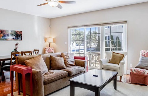 Rehoboth Beach Condo | LUXURY BEACH CONDO - 3 BR/BA- CLEAN LINENS INCLUDED!
