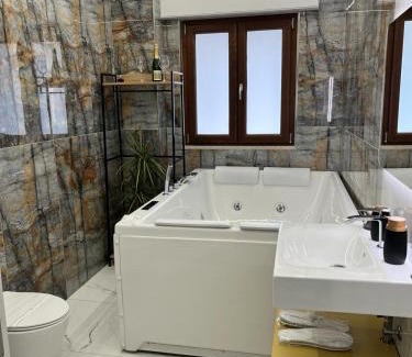 Municipio 3 Bed & Breakfast | Luxury Beach House