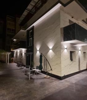 Municipio 3 Bed & Breakfast | Luxury Beach House