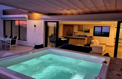 Punta Cana Apartment | Luxury Beach Penthouse Jacuzzi & Lagoon View