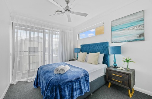 Mudjimba Apartment | Luxury Beachfront Holiday Accommodation - Live your best life!!