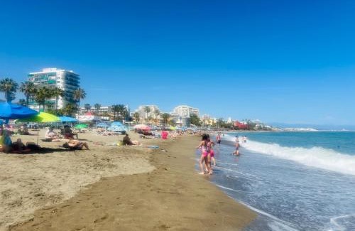 Torrequebrada Apartment | Luxury beachfront apartment in Benalmadena Costa