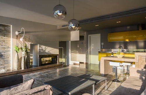 Palaia Fokaia Villa | Luxury Beachfront Villa Selenia Gold in Sounio