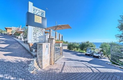 Susica House | Luxury Bungalow New Horizons I